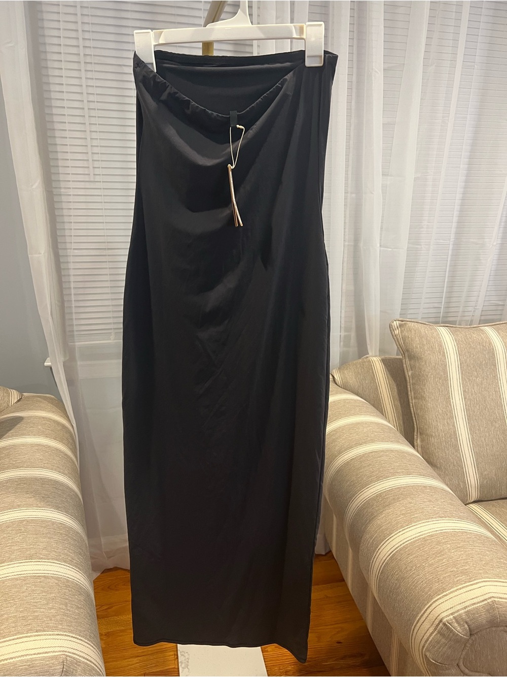 NWT SKIMS FITS EVERYBODY TUBE DRESS